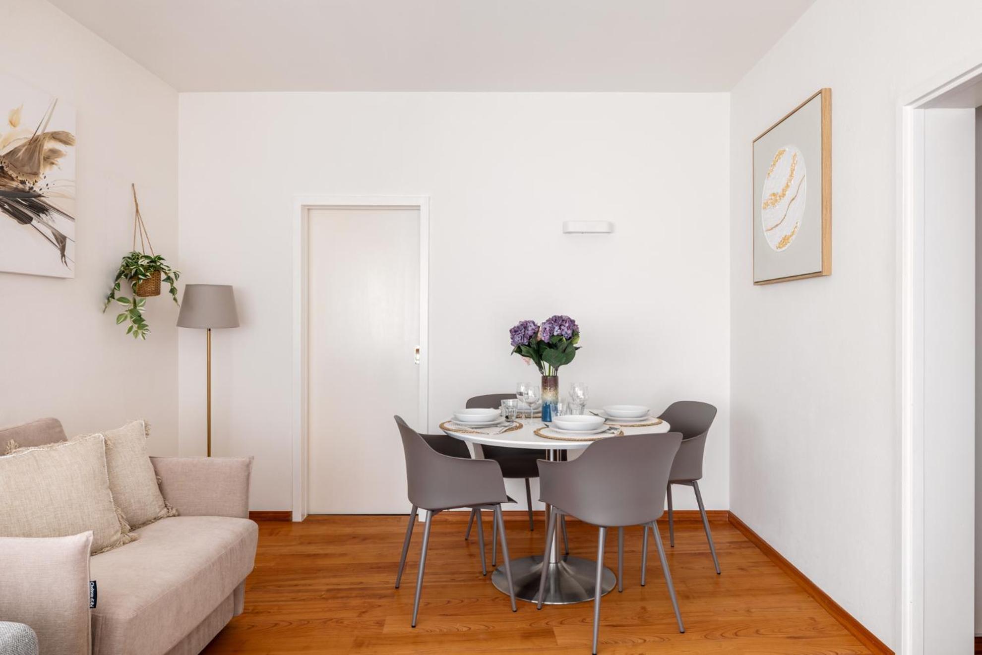Lake Modern Suites - Free Parking Lugano Buitenkant foto